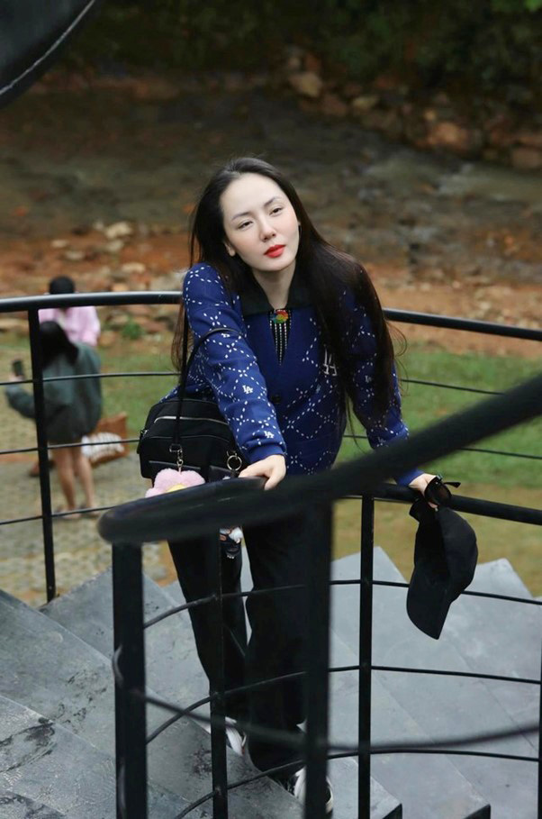 Tuổi 41 chọn lối sống kín tiếng, một mình nhưng không cô đơn của ca sĩ Phương Linh- Ảnh 4. Tuổi 41 chọn lối sống kín tiếng, một mình nhưng không cô đơn của ca sĩ Phương Linh- Ảnh 4.