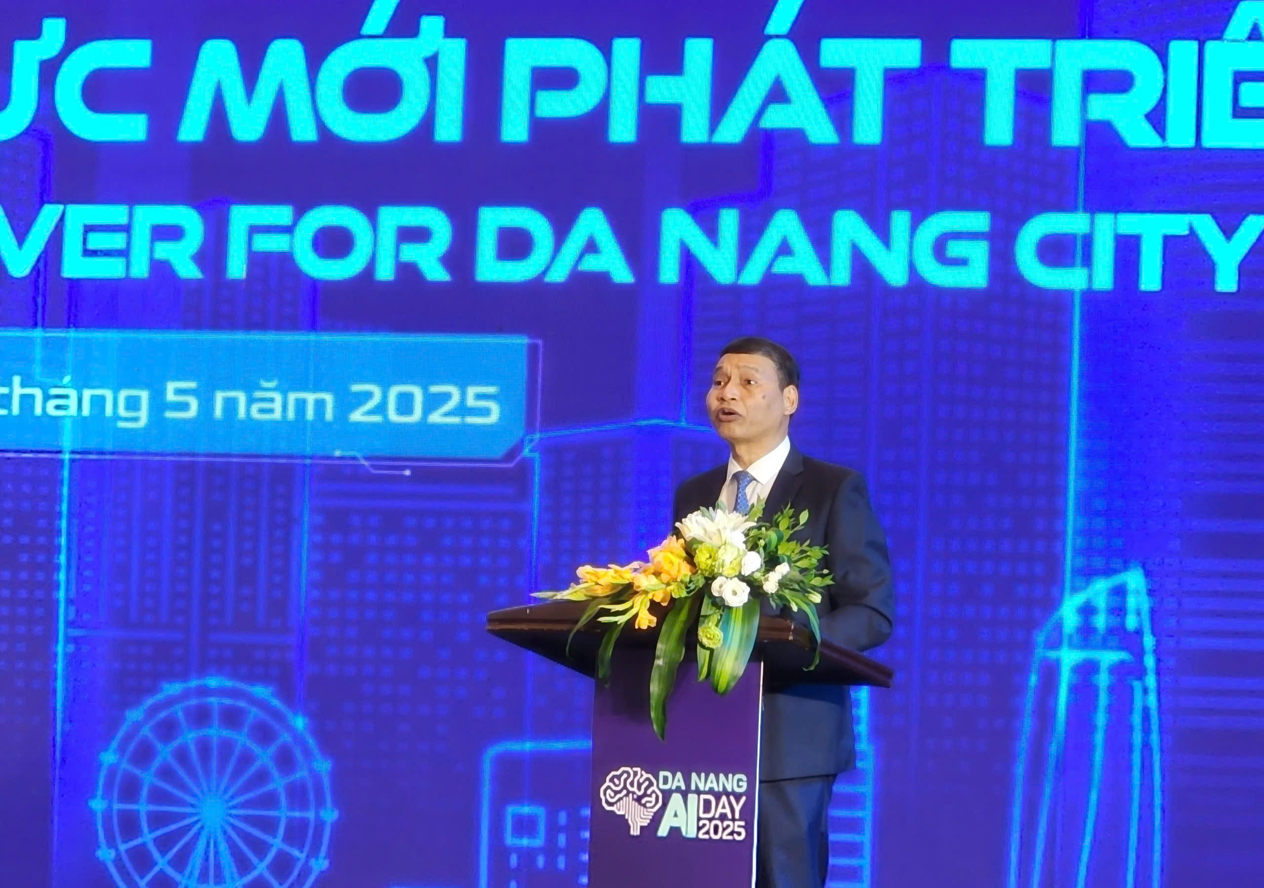 Đà Nẵng đã sẵn sàng hạ tầng và nhân lực để bứt phá với trí tuệ nhân tạo (AI)- Ảnh 1. Đà Nẵng đã sẵn sàng hạ tầng và nhân lực để bứt phá với trí tuệ nhân tạo (AI)- Ảnh 1.