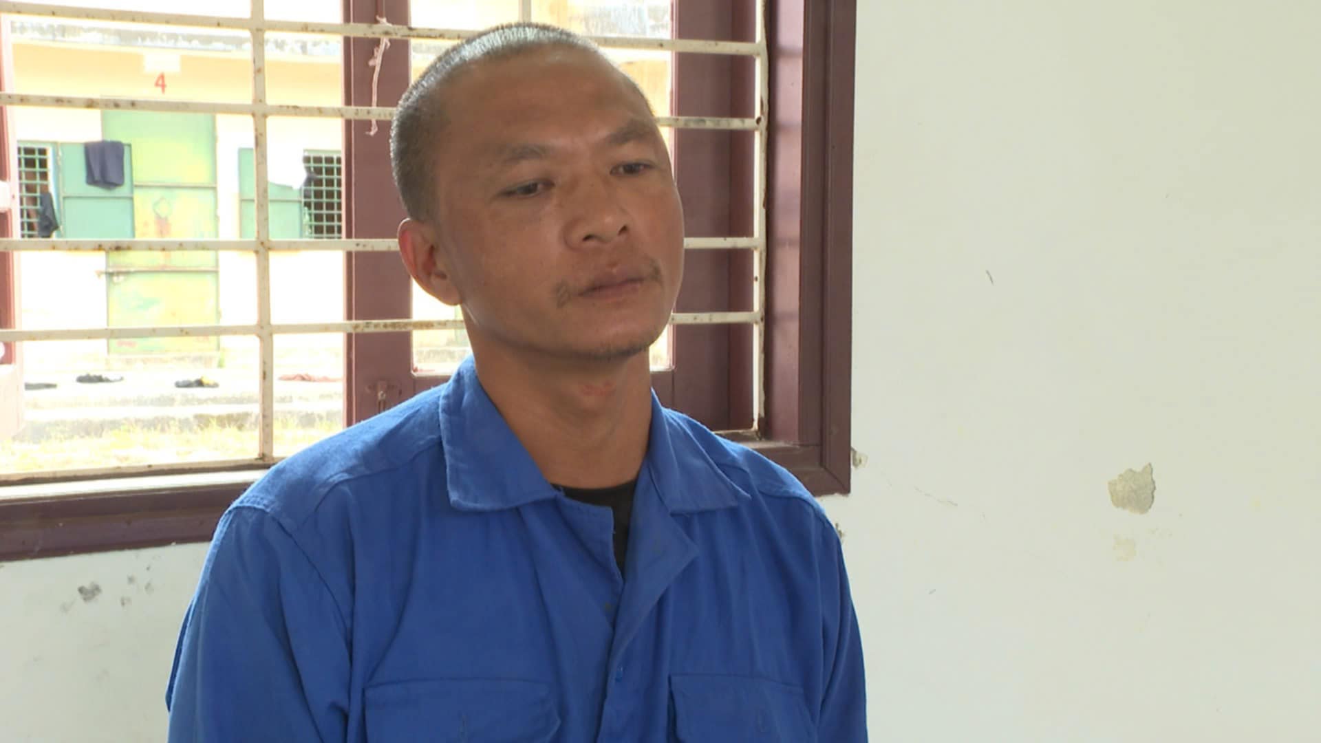 Khởi tố đối tượng đập phá ngai vàng ở điện Thái Hoà- Ảnh 1. Khởi tố đối tượng đập phá ngai vàng ở điện Thái Hoà- Ảnh 1.