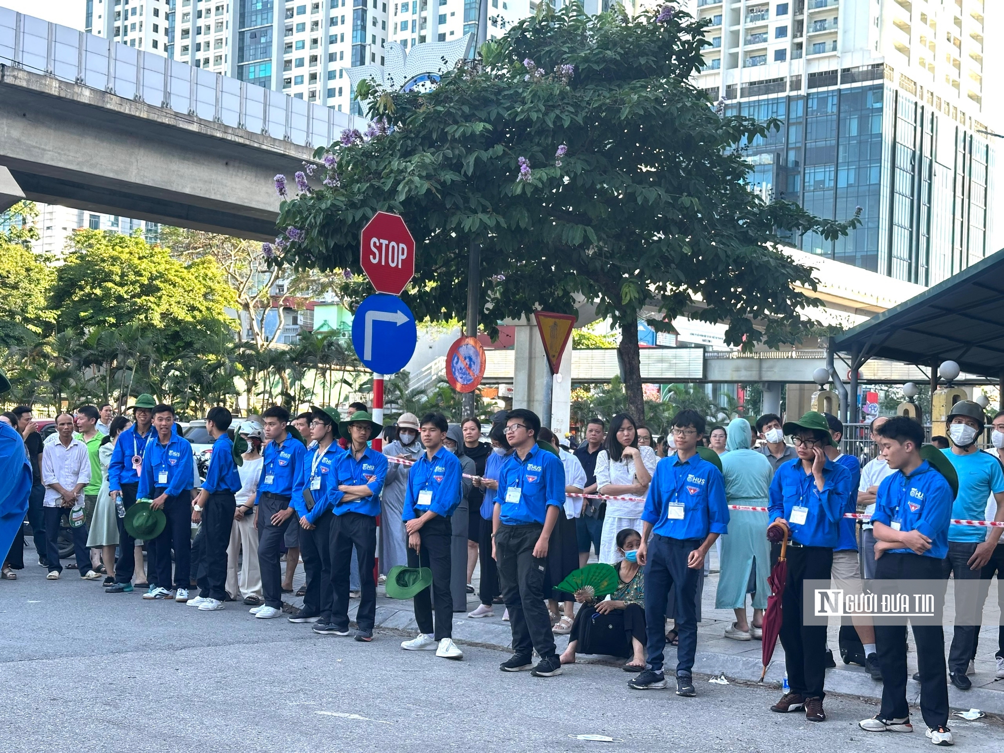 Đề Toán chuyên KHTN “làm khó” thí sinh, dự đoán đạt điểm trung bình- Ảnh 11. Đề Toán chuyên KHTN “làm khó” thí sinh, dự đoán đạt điểm trung bình- Ảnh 11.