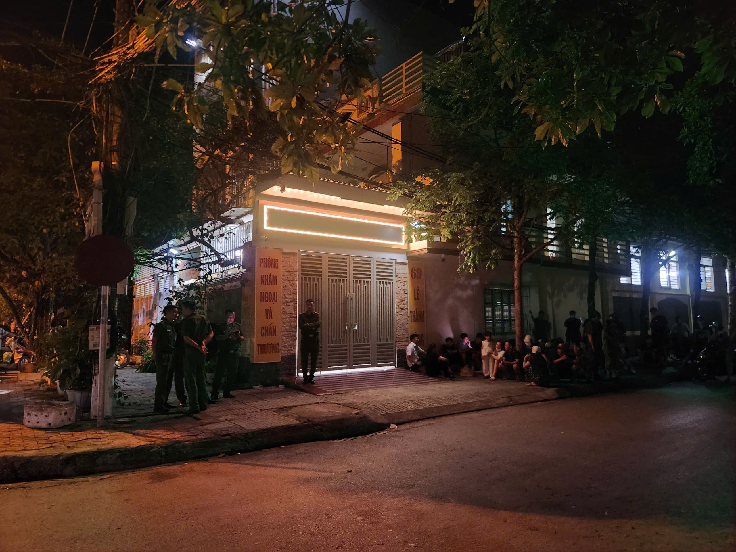 Vụ bệnh nhân tử vong tại phòng khám tư: Giám đốc bệnh viện lên tiếng- Ảnh 1. Vụ bệnh nhân tử vong tại phòng khám tư: Giám đốc bệnh viện lên tiếng- Ảnh 1.