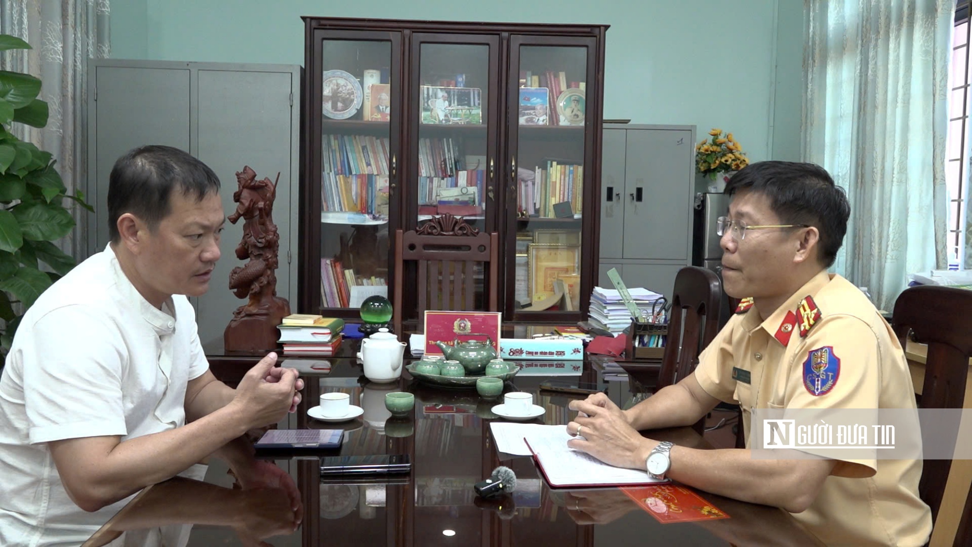 Phập phồng nỗi lo an toàn mùa cao điểm du lịch (kỳ 2): Không được phép, phương tiện vô tư chở khách trên biển- Ảnh 9.