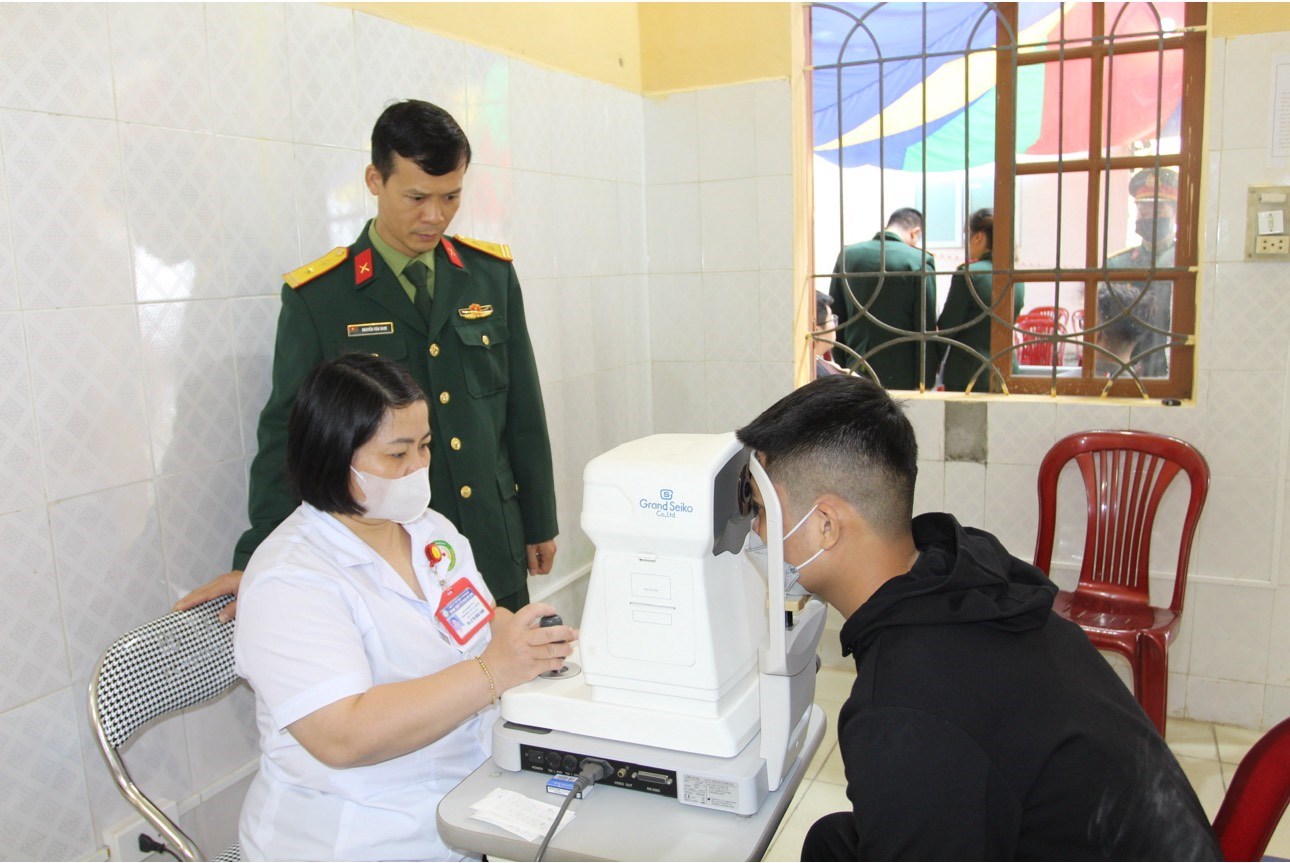 Trường hợp bị cận vẫn phải đi nghĩa vụ quân sự, không phải ai cũng biết- Ảnh 1. Trường hợp bị cận vẫn phải đi nghĩa vụ quân sự, không phải ai cũng biết- Ảnh 1.