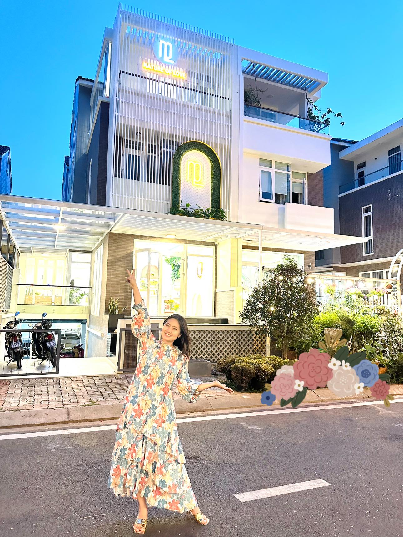 Nữ diễn viên rời xa showbiz vẫn sống sung túc, sở hữu biệt thự mặt tiền Quận 7- Ảnh 5. Nữ diễn viên rời xa showbiz vẫn sống sung túc, sở hữu biệt thự mặt tiền Quận 7- Ảnh 5.