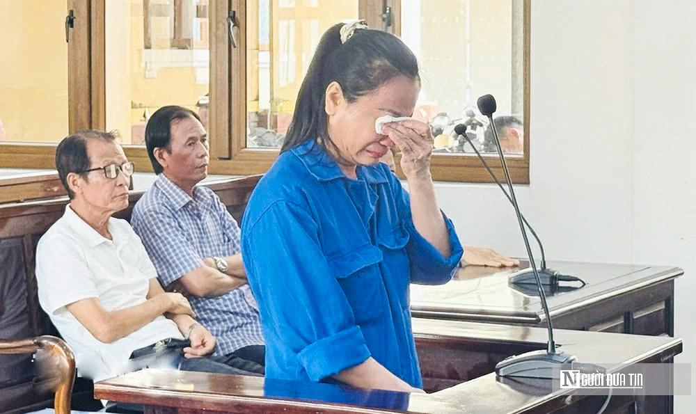 “Nước mắt muộn màng” không xóa được 18 năm tù cho kẻ lừa đảo bằng sổ đỏ giả- Ảnh 1. “Nước mắt muộn màng” không xóa được 18 năm tù cho kẻ lừa đảo bằng sổ đỏ giả- Ảnh 1.