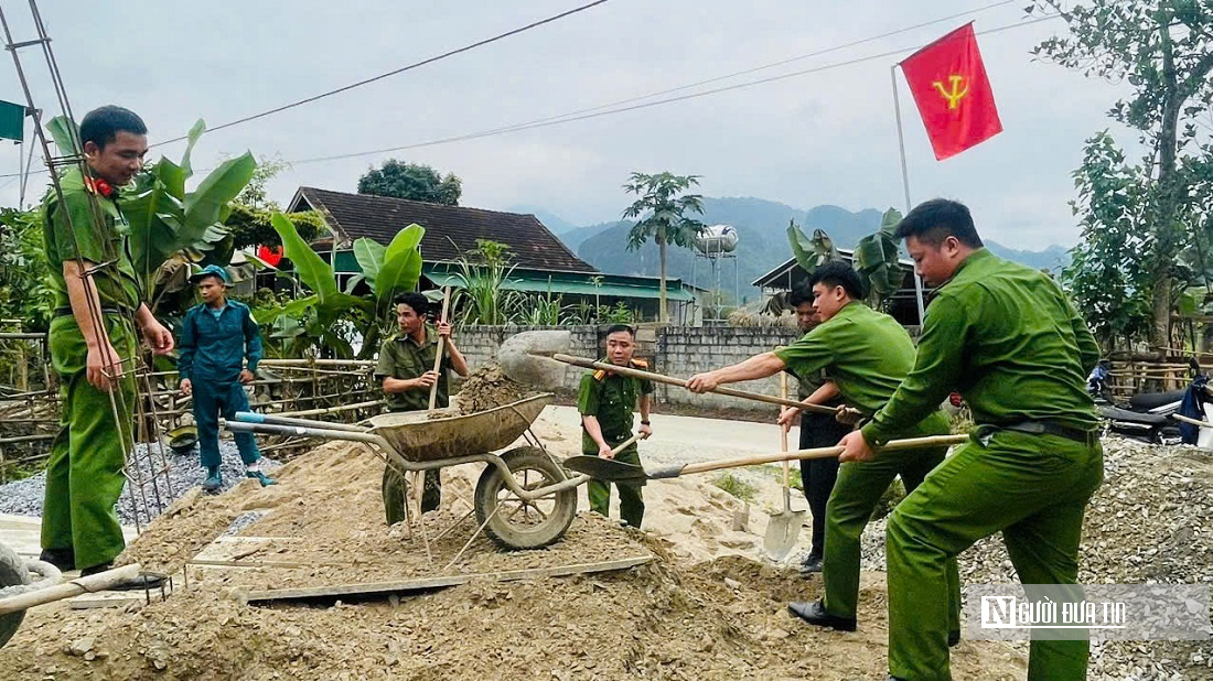 Nghệ An: Công an xã kêu gọi làm nhà cho gia đình đặc biệt khó khăn- Ảnh 3. Nghệ An: Công an xã kêu gọi làm nhà cho gia đình đặc biệt khó khăn- Ảnh 3.