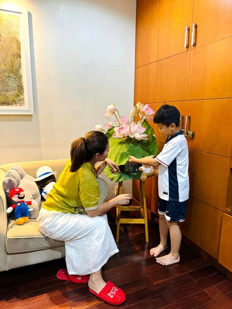 Nữ diễn viên rời xa showbiz vẫn sống sung túc, sở hữu biệt thự mặt tiền Quận 7- Ảnh 4. Nữ diễn viên rời xa showbiz vẫn sống sung túc, sở hữu biệt thự mặt tiền Quận 7- Ảnh 4.