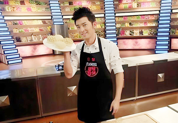 Nam thần chán showbiz, rẽ hướng mở quán lẩu và cái kết không ngờ- Ảnh 5. Nam thần chán showbiz, rẽ hướng mở quán lẩu và cái kết không ngờ- Ảnh 5.