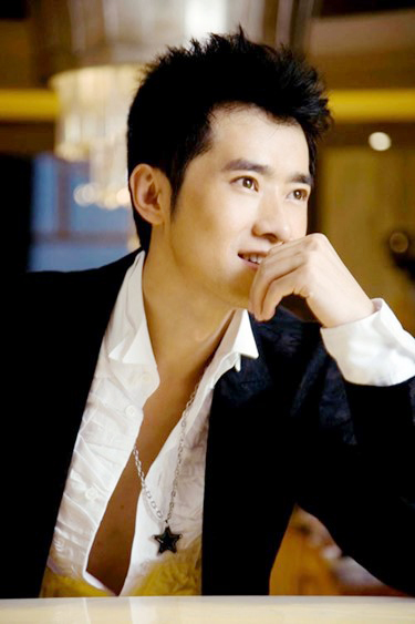 Nam thần chán showbiz, rẽ hướng mở quán lẩu và cái kết không ngờ- Ảnh 6. Nam thần chán showbiz, rẽ hướng mở quán lẩu và cái kết không ngờ- Ảnh 6.