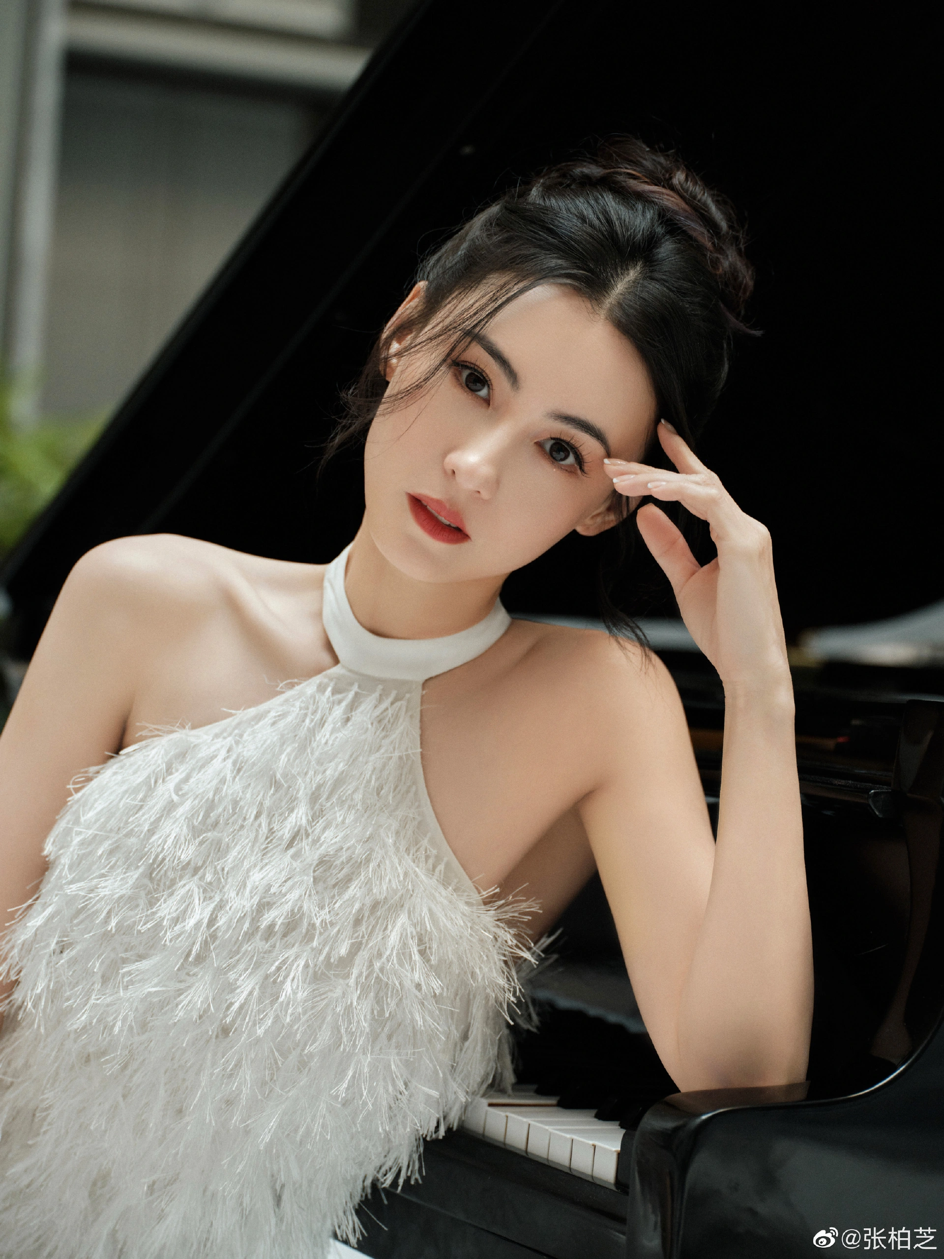 Nhan sắc khác lạ của Trương Bá Chi ở độ tuổi U50- Ảnh 3. Nhan sắc khác lạ của Trương Bá Chi ở độ tuổi U50- Ảnh 3.