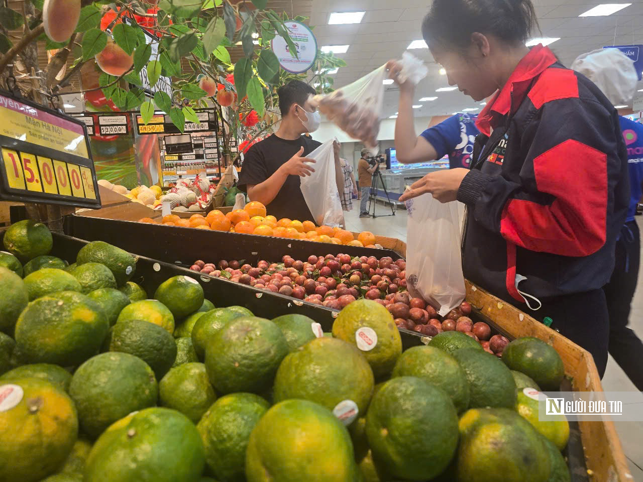 "Không có vùng cấm" trong chống buôn lậu, hàng giả- Ảnh 3. "Không có vùng cấm" trong chống buôn lậu, hàng giả- Ảnh 3.