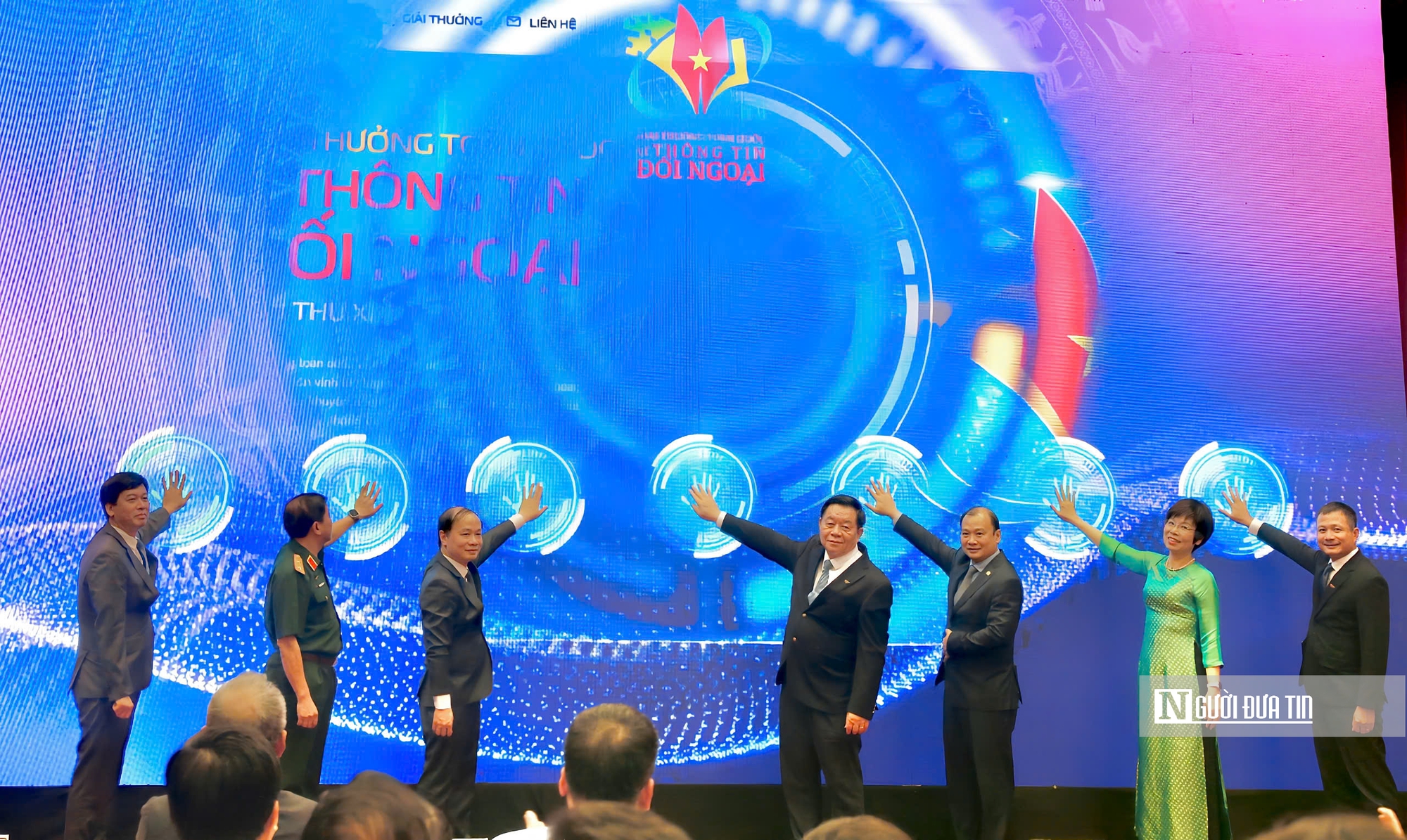 Khởi động Giải thưởng toàn quốc về thông tin đối ngoại lần thứ XI- Ảnh 1. Khởi động Giải thưởng toàn quốc về thông tin đối ngoại lần thứ XI- Ảnh 1.