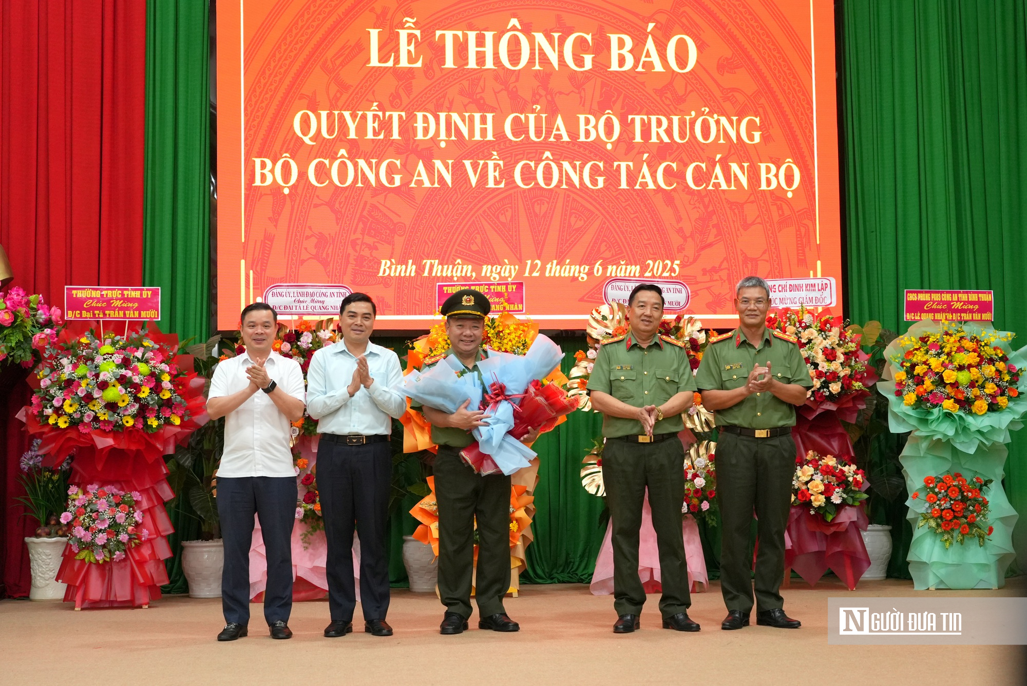 Công bố nhân sự mới tại Công an tỉnh Bình Thuận- Ảnh 1. Công bố nhân sự mới tại Công an tỉnh Bình Thuận- Ảnh 1.