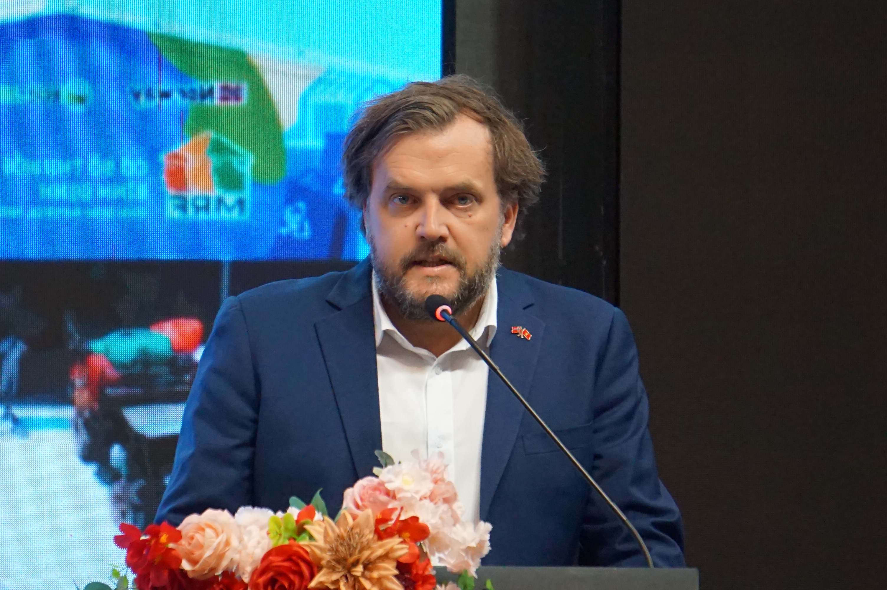 Ông Erlend Skutlaberg, Bí thư Thứ nhất, Đại sứ quán Nauy tại Việt Nam Ông Erlend Skutlaberg, Bí thư Thứ nhất, Đại sứ quán Nauy tại Việt Nam