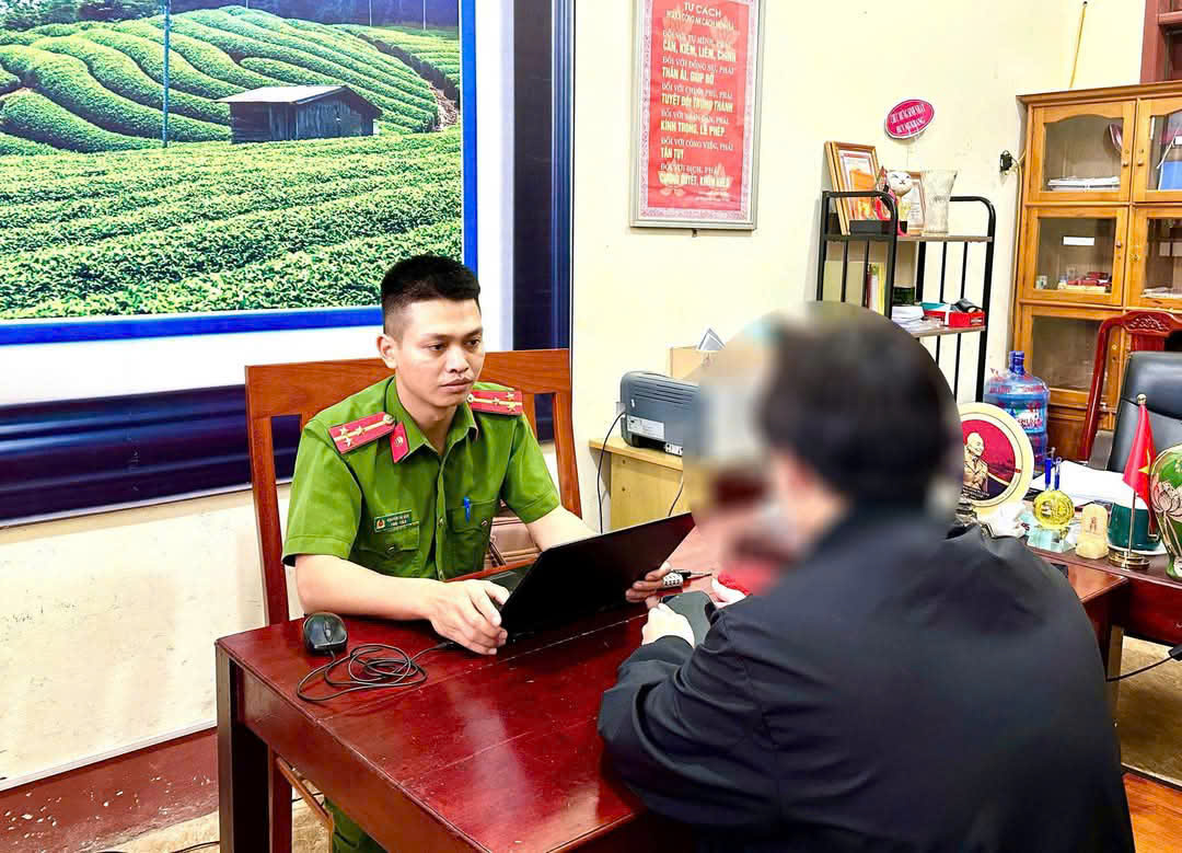 Thiếu tá công an kể chuyện phá án "bắt cóc online"- Ảnh 2. Thiếu tá công an kể chuyện phá án "bắt cóc online"- Ảnh 2.