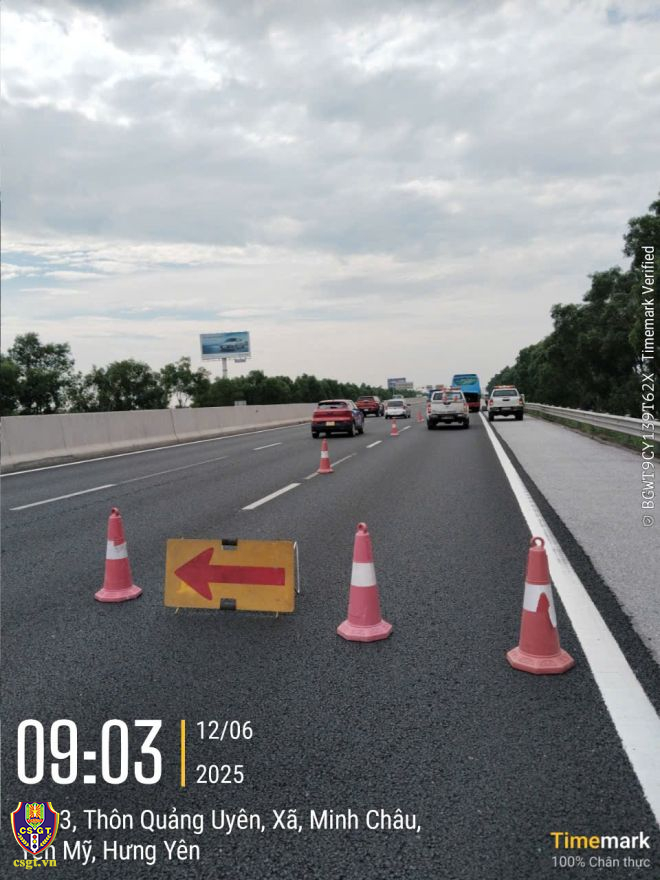 Tin mới nhất vụ tai nạn liên hoàn trên cao tốc Hà Nội - Hải Phòng- Ảnh 1. Tin mới nhất vụ tai nạn liên hoàn trên cao tốc Hà Nội - Hải Phòng- Ảnh 1.