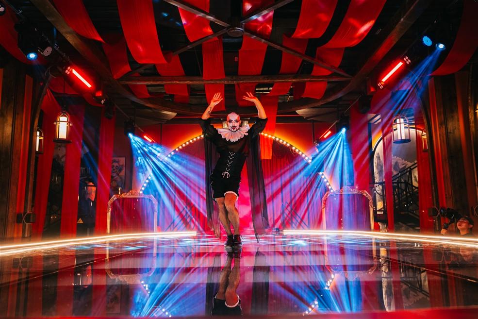 Show “Dư âm” lấy cảm hứng từ hoàng hậu Pháp Marie Antoinette trên đỉnh Bà Nà khiến khán giả mê mẩn- Ảnh 3. C:\Users\haht02\Desktop\Show BN-rz\TDC07824.jpg