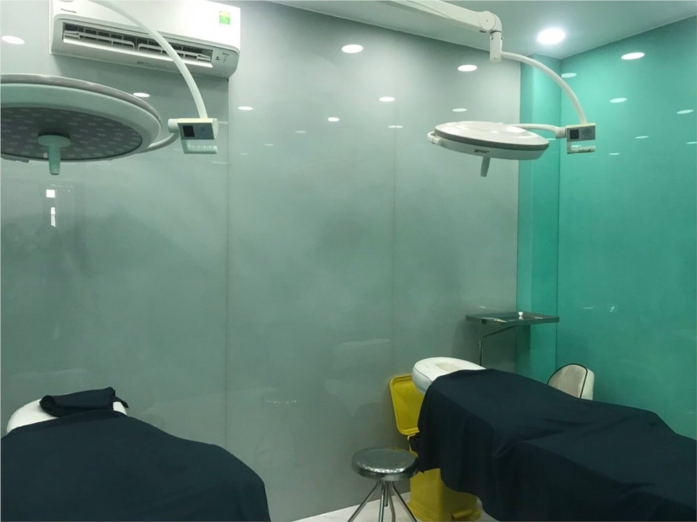 Bác sĩ cảnh báo biến chứng thẩm mỹ tăng vọt từ các cơ sở trái phép- Ảnh 1. Bác sĩ cảnh báo biến chứng thẩm mỹ tăng vọt từ các cơ sở trái phép- Ảnh 1.