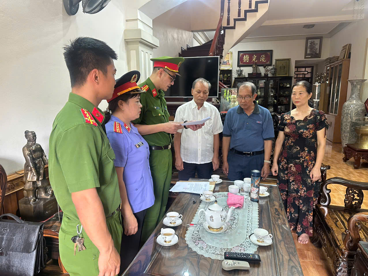 Cựu PCT tỉnh Thanh Hóa bị khởi tố vì giao đất cho doanh nghiệp không qua đấu giá- Ảnh 1. Cựu PCT tỉnh Thanh Hóa bị khởi tố vì giao đất cho doanh nghiệp không qua đấu giá- Ảnh 1.