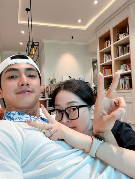 Gã trai "đẹp nhưng đểu", sở hữu chiều cao ấn tượng, có vợ là Á hậu- Ảnh 8. Gã trai "đẹp nhưng đểu", sở hữu chiều cao ấn tượng, có vợ là Á hậu- Ảnh 8.