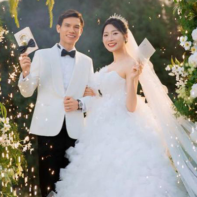 "Ngọc nữ làng bóng chuyền Việt Nam" Phạm Thị Yến tìm được bến đỗ bình yên ở tuổi 40- Ảnh 2. "Ngọc nữ làng bóng chuyền Việt Nam" Phạm Thị Yến tìm được bến đỗ bình yên ở tuổi 40- Ảnh 2.