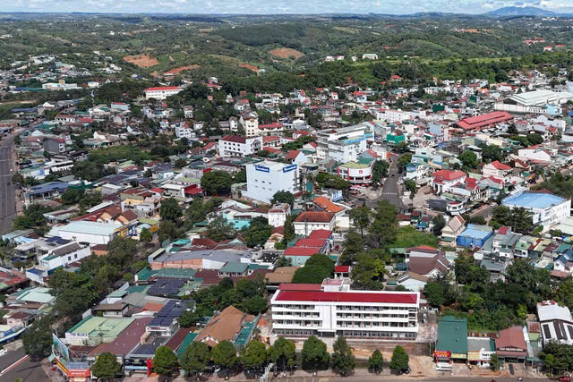 Tuyên truyền sự cần thiết và lợi ích của việc hợp nhất tỉnh Lâm Đồng, Bình Thuận và Đắk Nông- Ảnh 4. Tuyên truyền sự cần thiết và lợi ích của việc hợp nhất tỉnh Lâm Đồng, Bình Thuận và Đắk Nông- Ảnh 4.