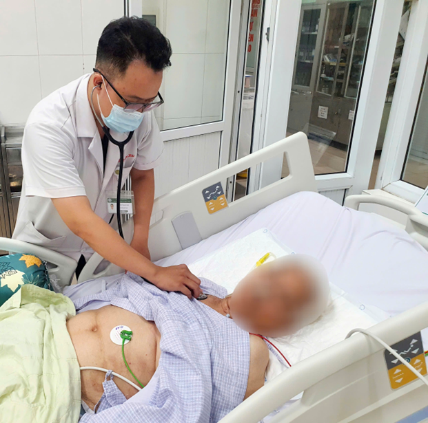 Cụ bà 90 tuổi mắc uốn ván, 5 người con tức tốc đi tiêm phòng- Ảnh 1. Cụ bà 90 tuổi mắc uốn ván, 5 người con tức tốc đi tiêm phòng- Ảnh 1.