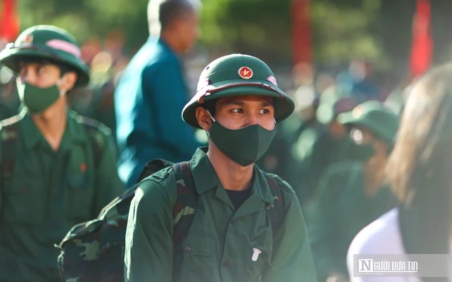 Thi lại đại học có được tạm hoãn nghĩa vụ quân sự không?- Ảnh 1. Thi lại đại học có được tạm hoãn nghĩa vụ quân sự không?- Ảnh 1.