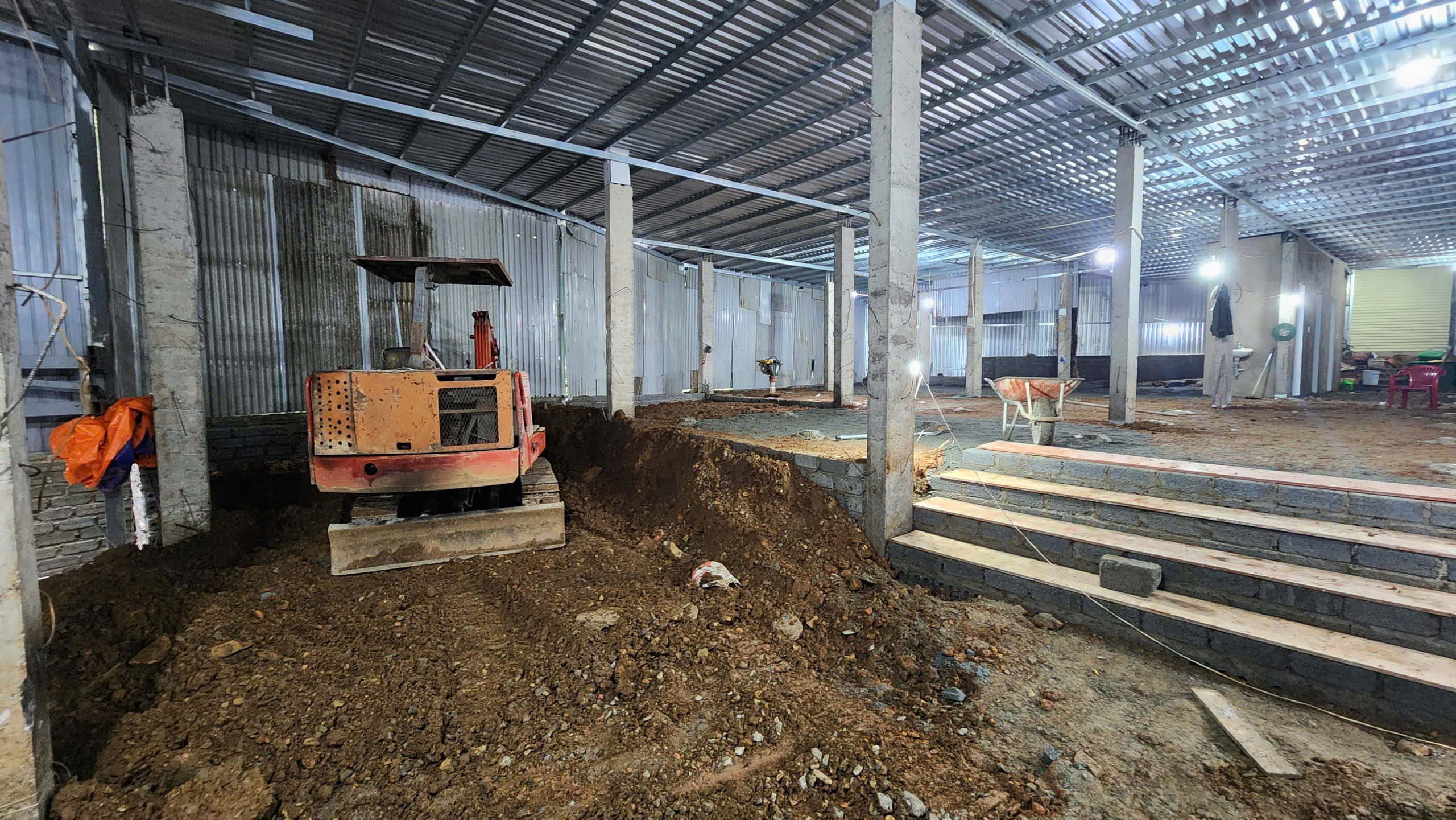 Phát hiện công trình “khủng” xây không phép giữa đất rừng phòng hộ đèo Bảo Lộc- Ảnh 2.