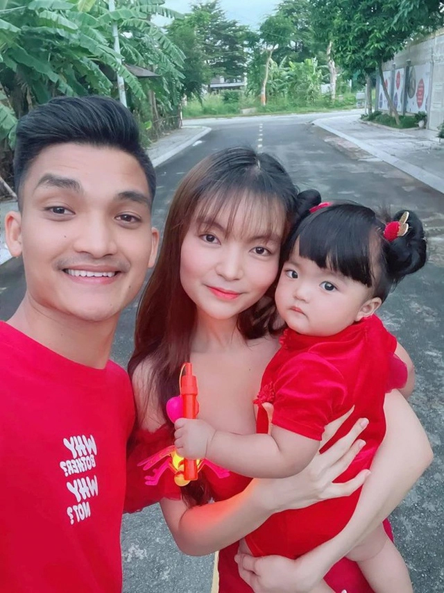 Nam diễn viên bán bún đậu mắm tôm, thuê biệt thự 50 tỷ đồng để ở, ngoài 30 tuổi sở hữu tài sản siêu khủng- Ảnh 8. Nam diễn viên bán bún đậu mắm tôm, thuê biệt thự 50 tỷ đồng để ở, ngoài 30 tuổi sở hữu tài sản siêu khủng- Ảnh 8.