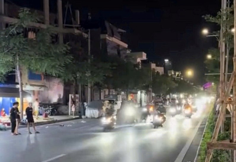 Tạm giữ 5 đối tượng liên quan vụ hàng trăm "quái xế" náo loạn phố ở Hải Phòng- Ảnh 1. Tạm giữ 5 đối tượng liên quan vụ hàng trăm "quái xế" náo loạn phố ở Hải Phòng- Ảnh 1.