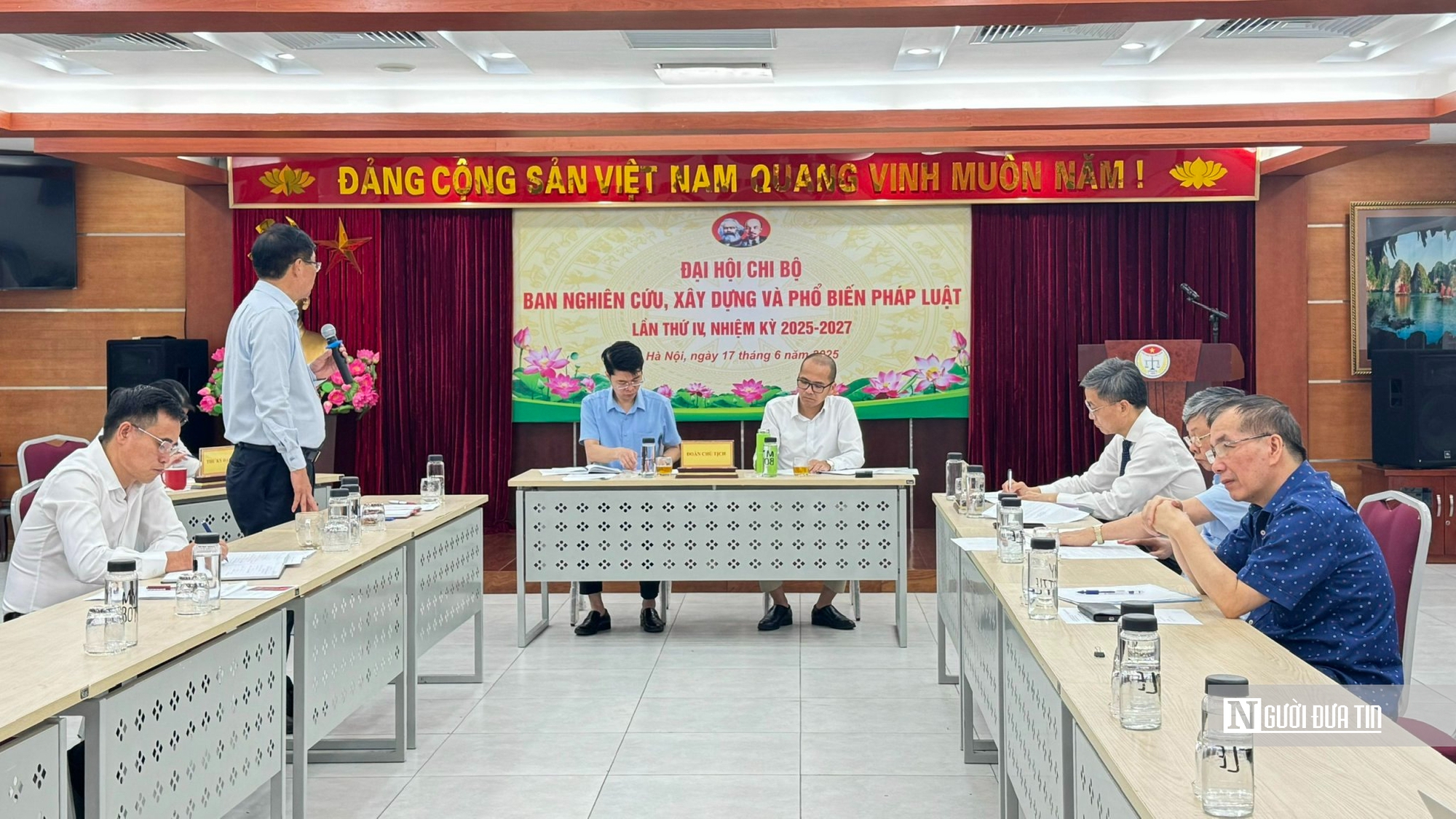 Chi bộ Ban Nghiên cứu, xây dựng và phổ biến pháp luật tổ chức thành công Đại hội lần thứ IV- Ảnh 1. Chi bộ Ban Nghiên cứu, xây dựng và phổ biến pháp luật tổ chức thành công Đại hội lần thứ IV- Ảnh 1.