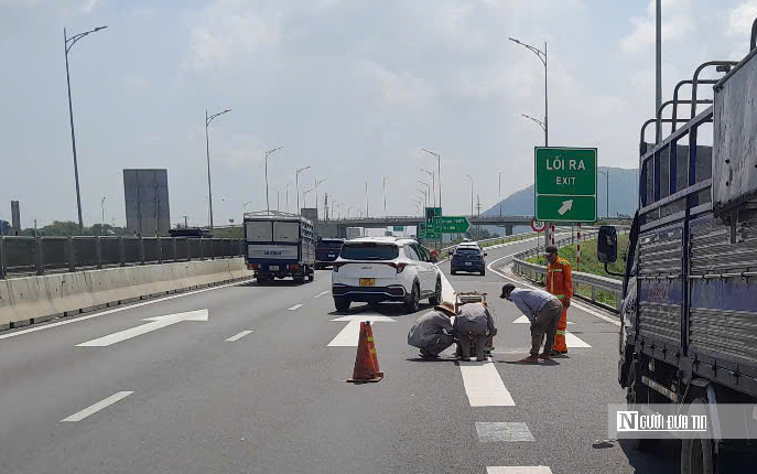 Nút giao Ma Lâm được điều chỉnh vạch kẻ đường sau phản ánh gây khó khăn cho tài xế- Ảnh 4. Nút giao Ma Lâm được điều chỉnh vạch kẻ đường sau phản ánh gây khó khăn cho tài xế- Ảnh 4.