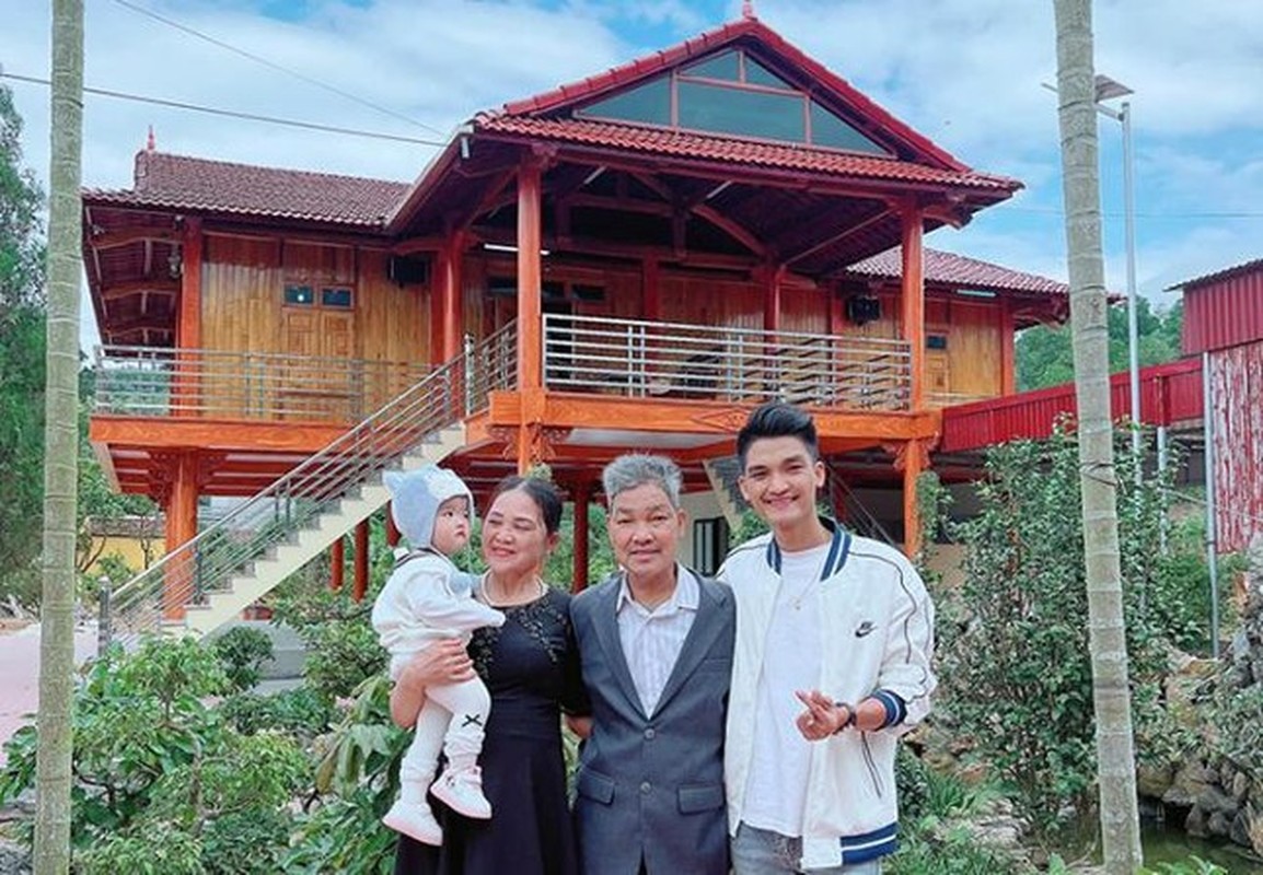 Nam diễn viên bán bún đậu mắm tôm, thuê biệt thự 50 tỷ đồng để ở, ngoài 30 tuổi sở hữu tài sản siêu khủng- Ảnh 4. Nam diễn viên bán bún đậu mắm tôm, thuê biệt thự 50 tỷ đồng để ở, ngoài 30 tuổi sở hữu tài sản siêu khủng- Ảnh 4.