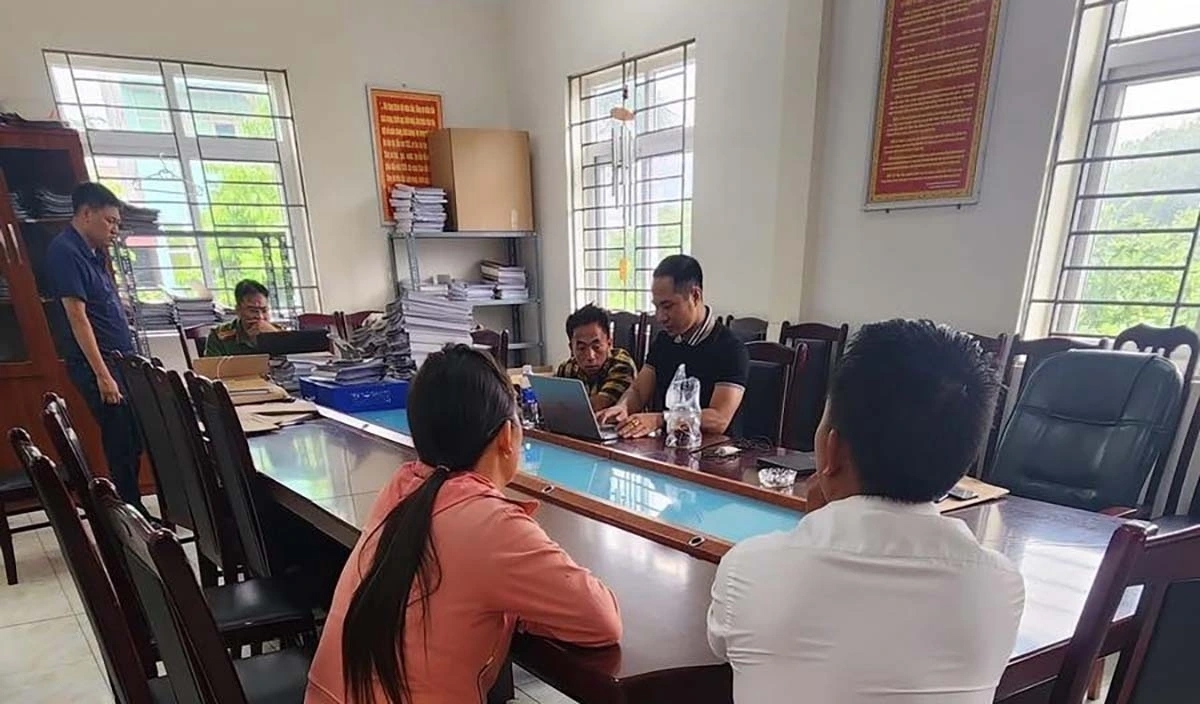 Vụ 4,2 triệu đồng cuốc xe taxi: Bé gái đang nằm viện được điều trị miễn phí- Ảnh 1. Vụ 4,2 triệu đồng cuốc xe taxi: Bé gái đang nằm viện được điều trị miễn phí- Ảnh 1.
