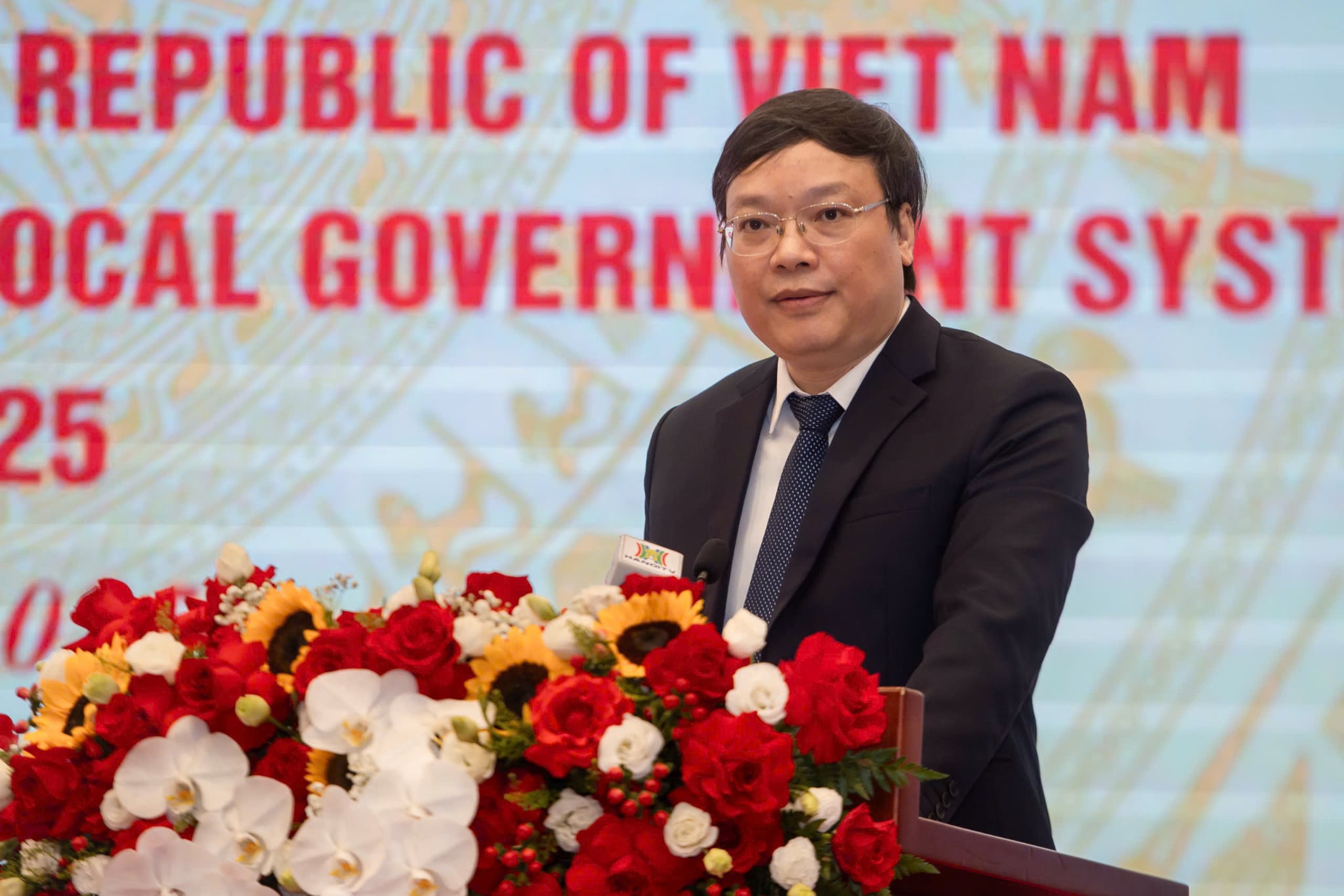 Phân công cán bộ được thực hiện rõ người, rõ việc, rõ trách nhiệm khi vận hành bộ máy mới- Ảnh 1. Phân công cán bộ được thực hiện rõ người, rõ việc, rõ trách nhiệm khi vận hành bộ máy mới- Ảnh 1.
