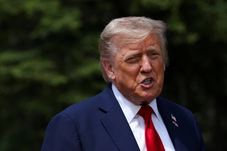 Tổng thống Trump hối thúc Iran đầu hàng vô điều kiện- Ảnh 1. Tổng thống Trump hối thúc Iran đầu hàng vô điều kiện- Ảnh 1.