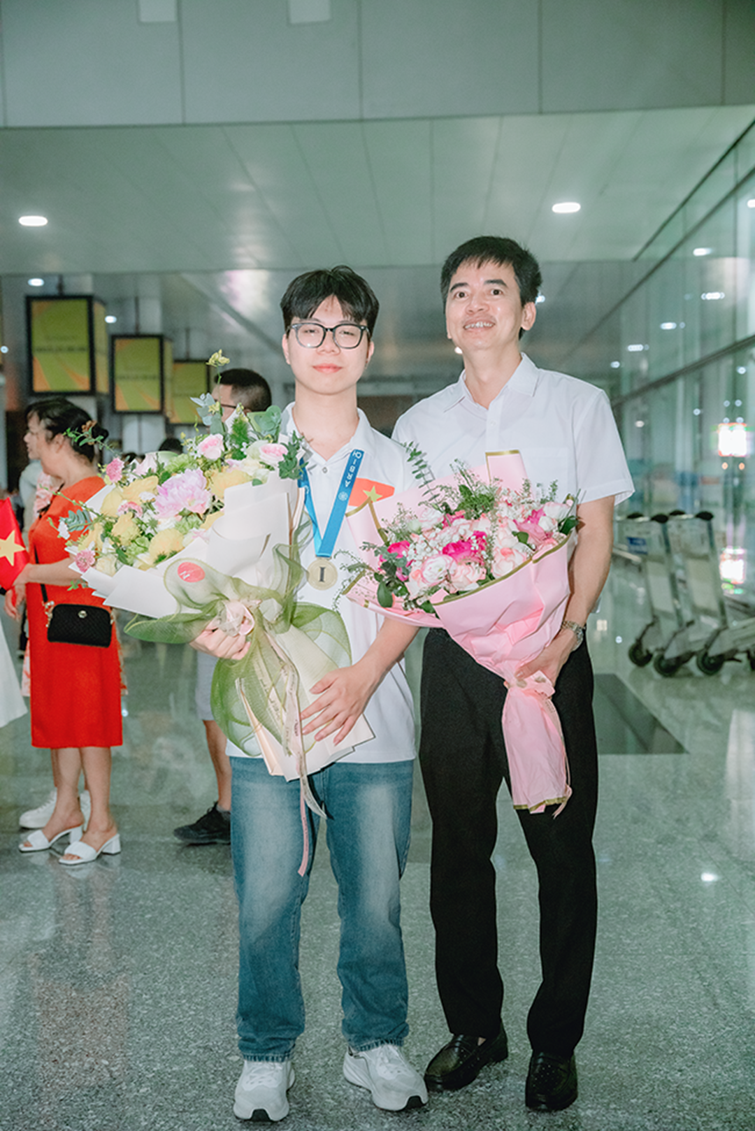 Chân dung chàng trai "Vàng" Olympic hóa học quốc tế- Ảnh 2. Chân dung chàng trai "Vàng" Olympic hóa học quốc tế- Ảnh 2.