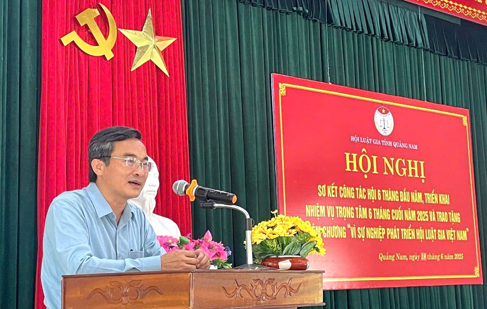 Hội Luật gia Quảng Nam sơ kết 6 tháng đầu năm, đẩy mạnh hoạt động vì dân, vì công lý- Ảnh 2. Hội Luật gia Quảng Nam sơ kết 6 tháng đầu năm, đẩy mạnh hoạt động vì dân, vì công lý- Ảnh 2.