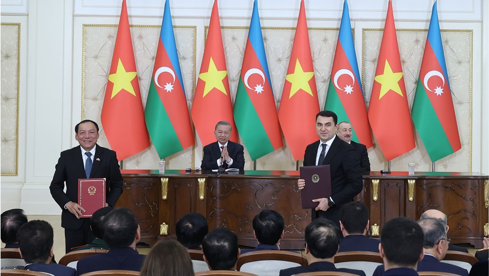 Bộ trưởng Bộ VHTTDL Nguyễn Văn Hùng:
Báo chí Cách mạng Việt Nam: “Mạch nguồn tri thức - Kết nối niềm tin”- Ảnh 1. Bộ trưởng Bộ VHTTDL Nguyễn Văn Hùng:
Báo chí Cách mạng Việt Nam: “Mạch nguồn tri thức - Kết nối niềm tin”- Ảnh 1.