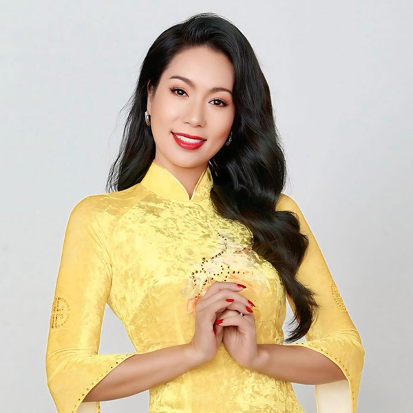 Cuộc sống ở tuổi 54 của Á hậu Việt Nam vừa nhận bằng Thạc sỹ- Ảnh 5. Cuộc sống ở tuổi 54 của Á hậu Việt Nam vừa nhận bằng Thạc sỹ- Ảnh 5.