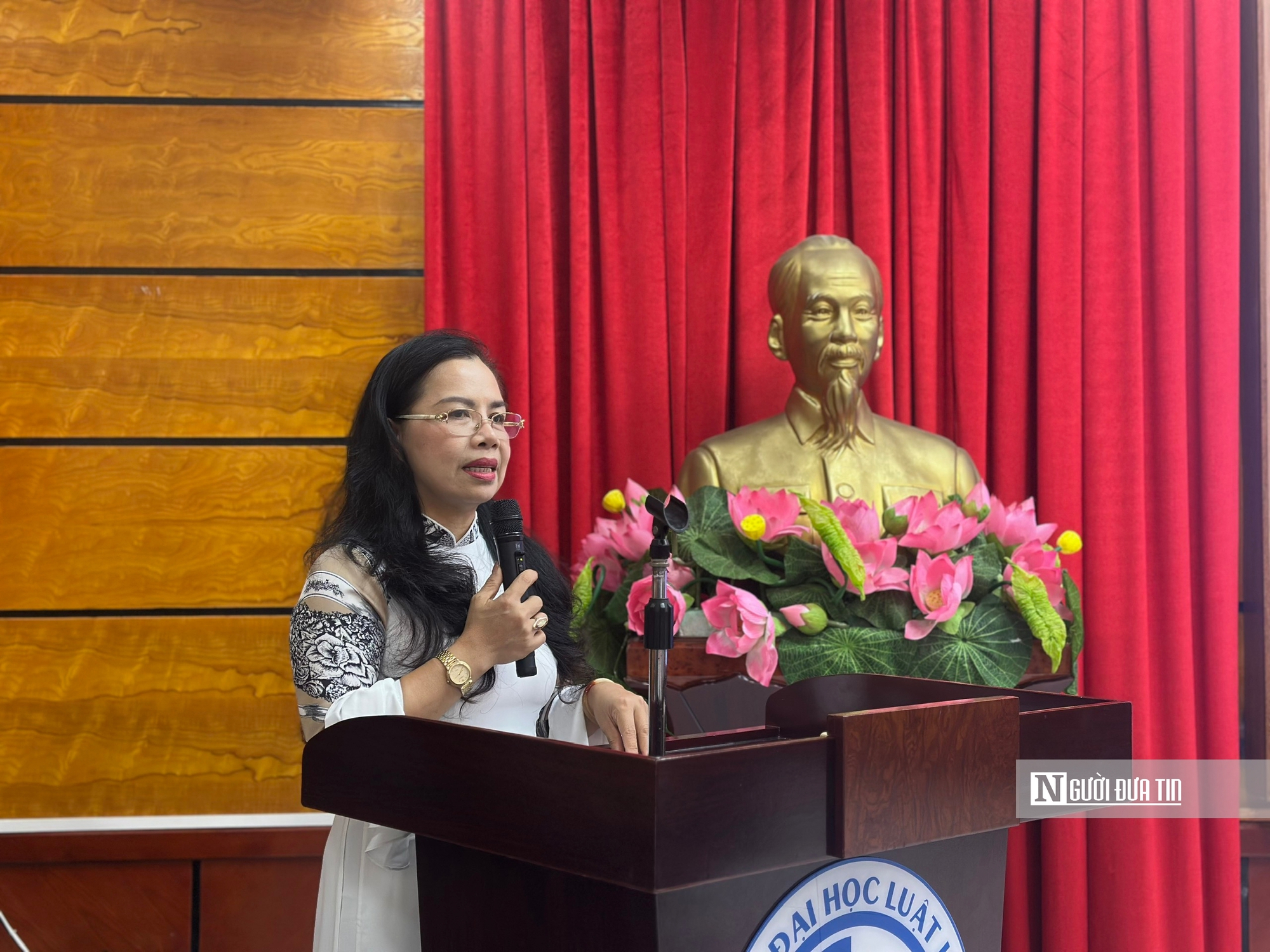 Sinh viên luật cần gì để không “lạc nhịp” với thị trường lao động?- Ảnh 1. Sinh viên luật cần gì để không “lạc nhịp” với thị trường lao động?- Ảnh 1.