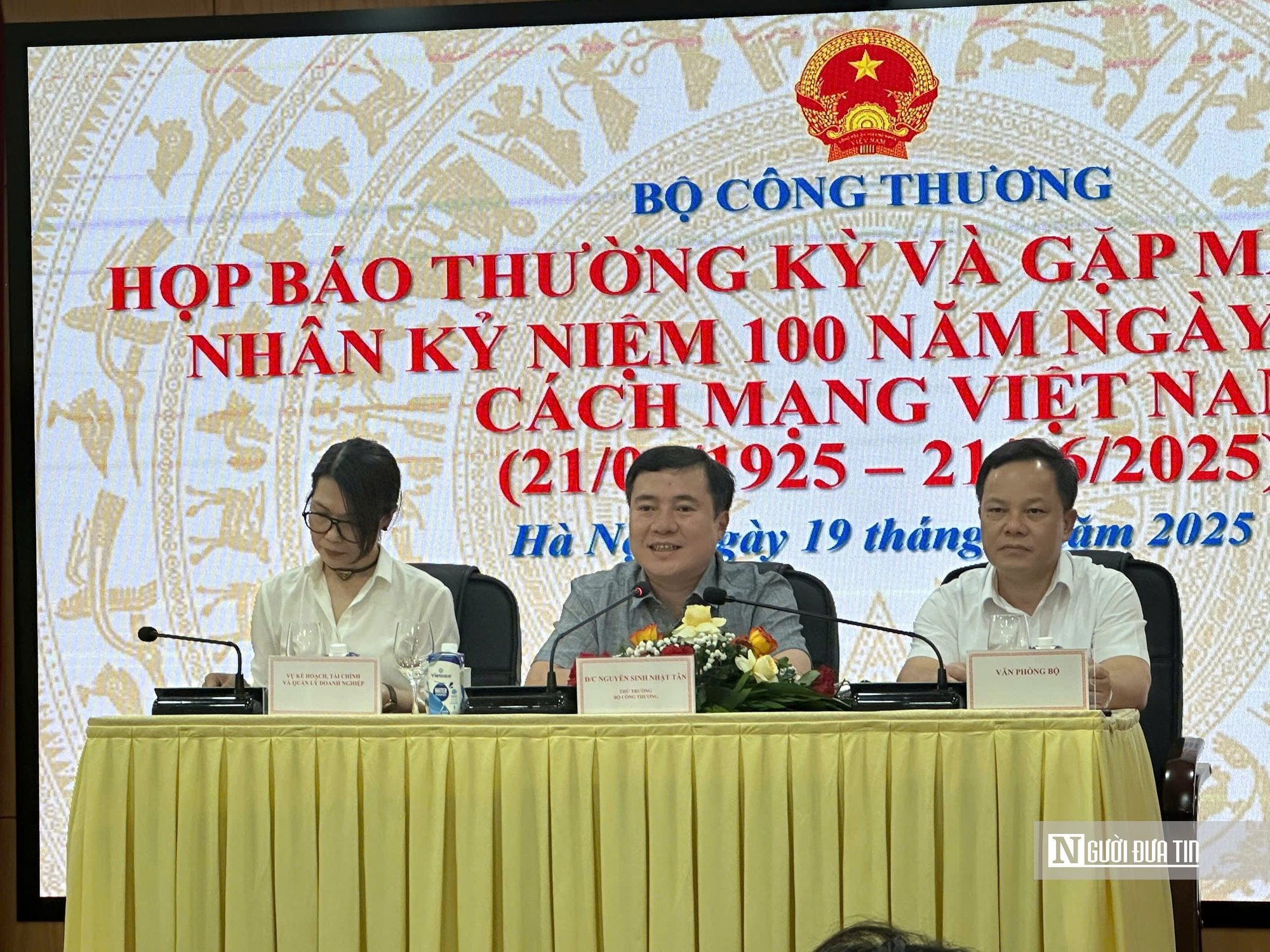 Ngăn chặn chiêu "ve sầu thoát xác" trên sàn thương mại điện tử- Ảnh 2. Ngăn chặn chiêu "ve sầu thoát xác" trên sàn thương mại điện tử- Ảnh 2.