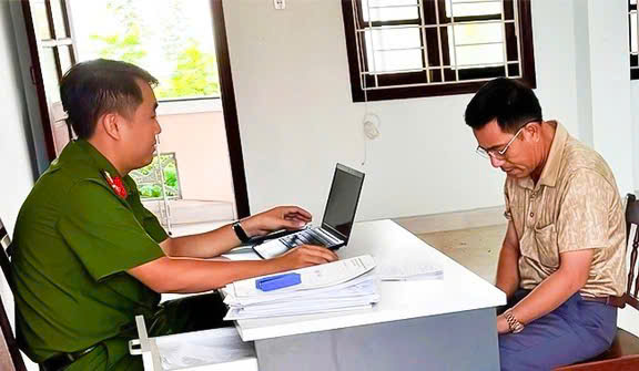 Bình Định: Khởi tố giám đốc làm cà phê giả từ đậu nành, lừa dối người tiêu dùng- Ảnh 1. Bình Định: Khởi tố giám đốc làm cà phê giả từ đậu nành, lừa dối người tiêu dùng- Ảnh 1.