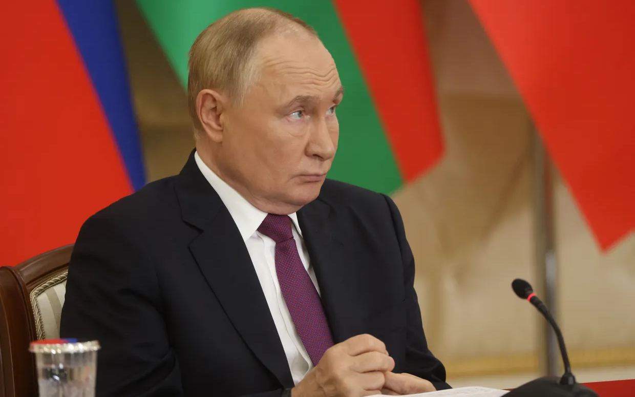 Ông Putin sẵn sàng gặp ông Zelensky: Cảnh cửa đàm phán mở lại?