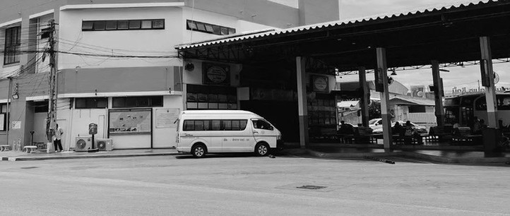Người đàn ông 38 tuổi tử vong trên xe buýt, kết quả khám nghiệm khiến ai nấy bàng hoàng- Ảnh 1. Người đàn ông 38 tuổi tử vong trên xe buýt, kết quả khám nghiệm khiến ai nấy bàng hoàng- Ảnh 1.