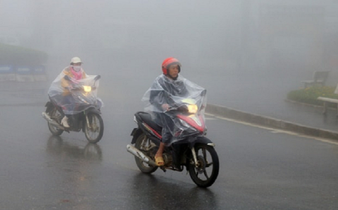 Miền Bắc sắp đón trận mưa rất to sau chuỗi ngày nắng nóng “thiêu đốt”- Ảnh 1. Miền Bắc sắp đón trận mưa rất to sau chuỗi ngày nắng nóng “thiêu đốt”- Ảnh 1.