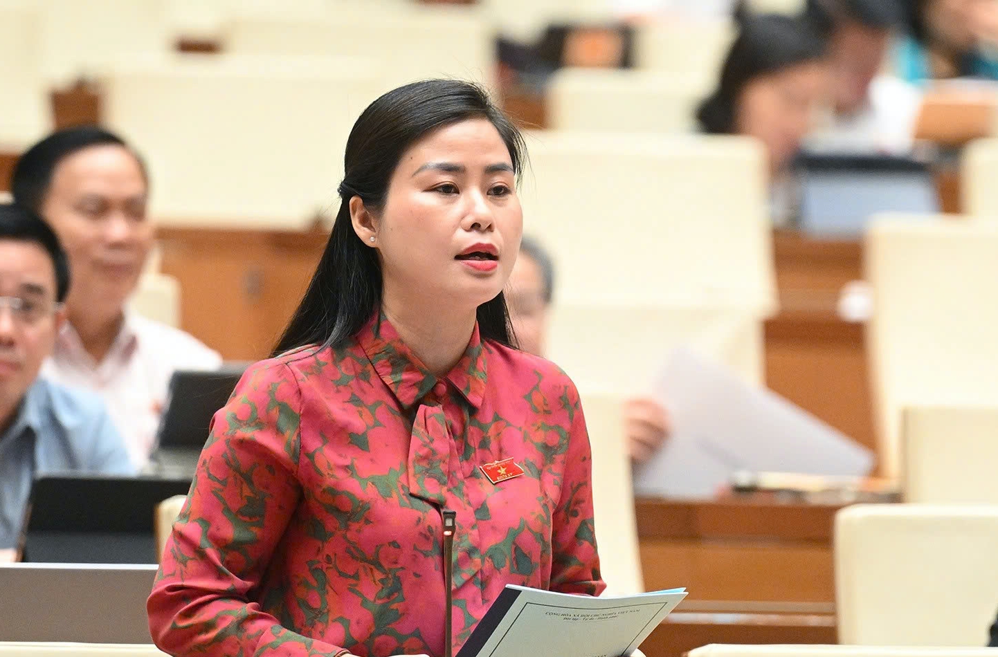 Chặn tình trạng đầu cơ, trục lợi từ giá nhà đất sau sáp nhập tỉnh- Ảnh 2. Chặn tình trạng đầu cơ, trục lợi từ giá nhà đất sau sáp nhập tỉnh- Ảnh 2.