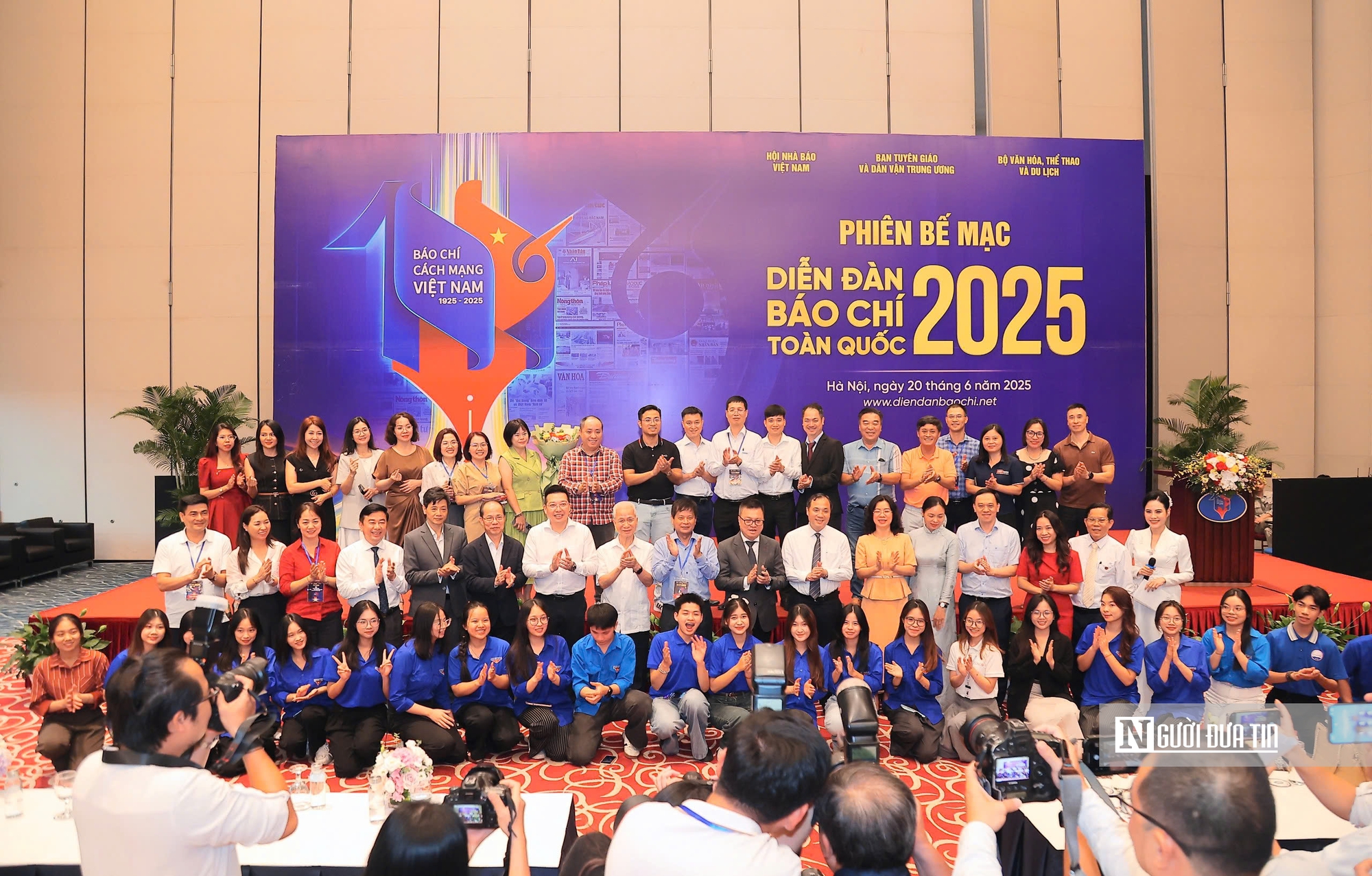 Diễn đàn Báo chí toàn quốc lần thứ 2 năm 2025 thành công tốt đẹp- Ảnh 3. Diễn đàn Báo chí toàn quốc lần thứ 2 năm 2025 thành công tốt đẹp- Ảnh 3.