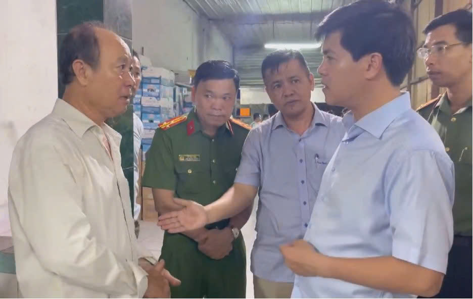 Công an tỉnh Đồng Nai truy bắt nhanh đối tượng giết người, cướp tài sản sau 5 giờ gây án- Ảnh 1. Công an tỉnh Đồng Nai truy bắt nhanh đối tượng giết người, cướp tài sản sau 5 giờ gây án- Ảnh 1.
